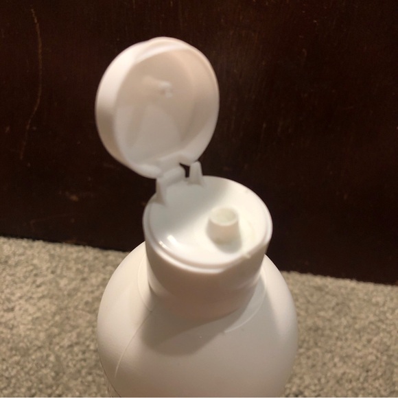 Queen Helene Cholesterol & Tea Tree Conditioner, Conditions Damaged Hair, 12oz - Picture 5 of 6